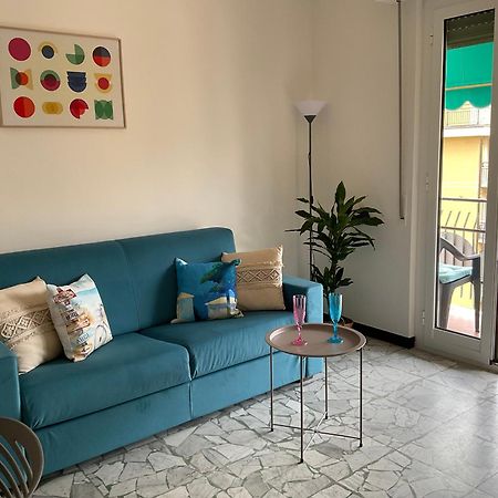 Vista Mare A 150 Mt Dalla Spiaggia - Free Parking E Ac Пьетра-Лигуре Экстерьер фото